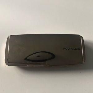 Hourglass Ambient Lighting Blush Palette